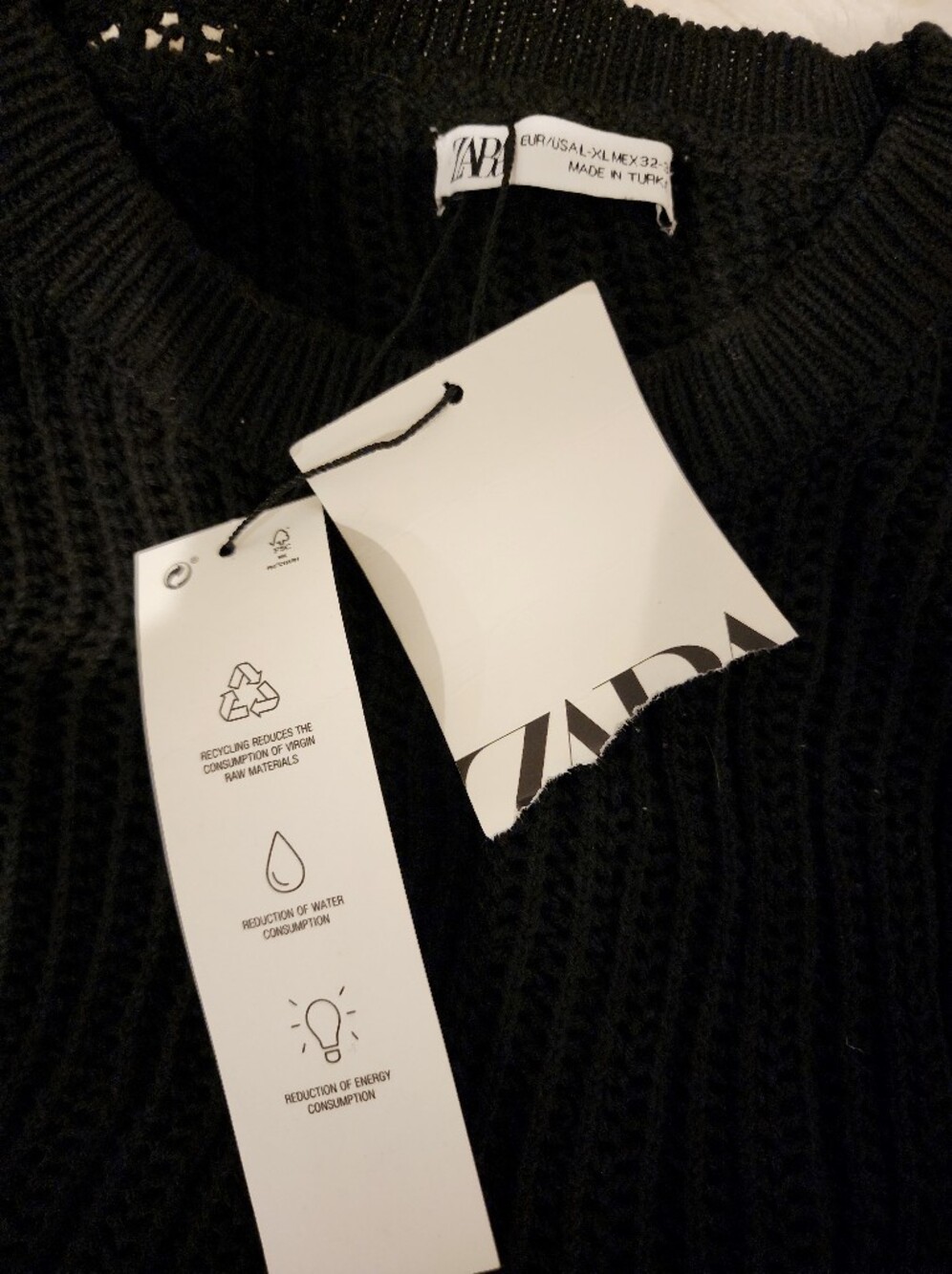 ZARA KNITTED HIFG NECK VEST IN BLACK NWT SIZE L/XL - Picture 3 of 16